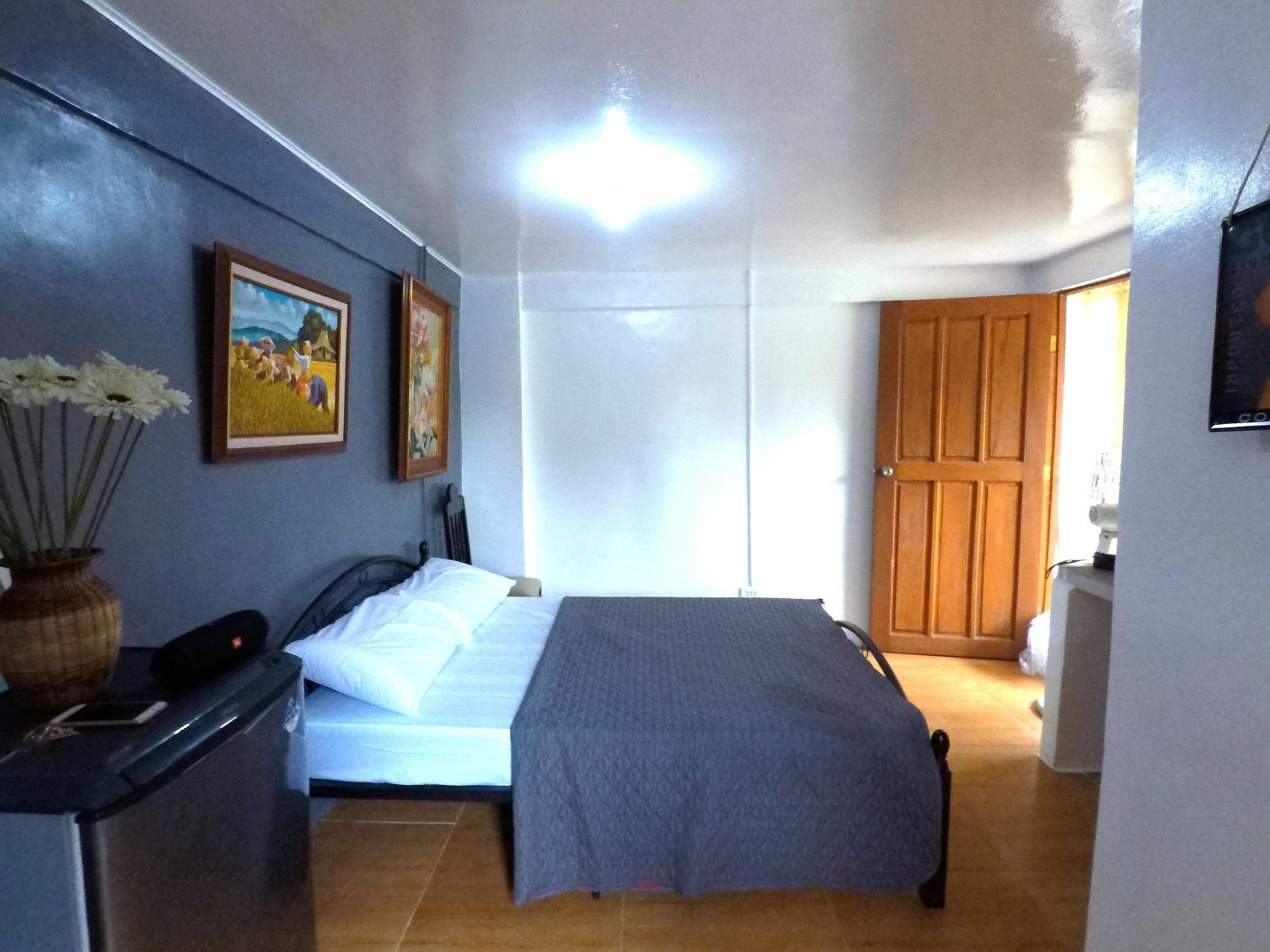 Lalyn'S Room In Quezon City Zewnętrze zdjęcie